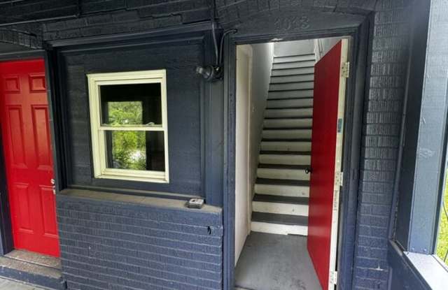 Photo of 1009 Ellsworth Place