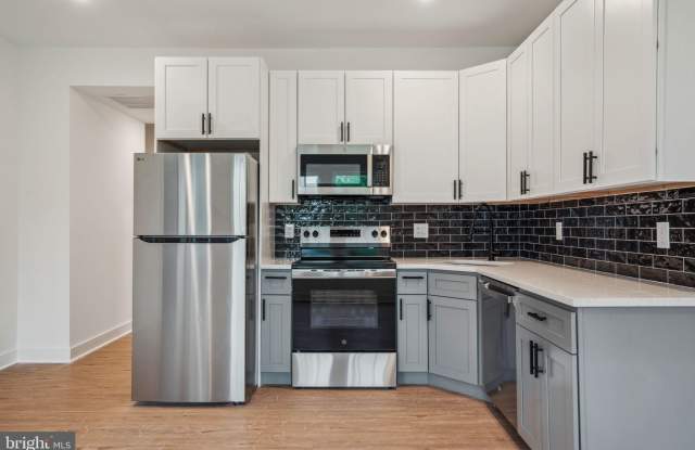 Photo of 2401 N 3RD STREET