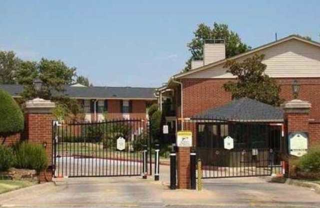 Photo of 4400 Hemingway Drive