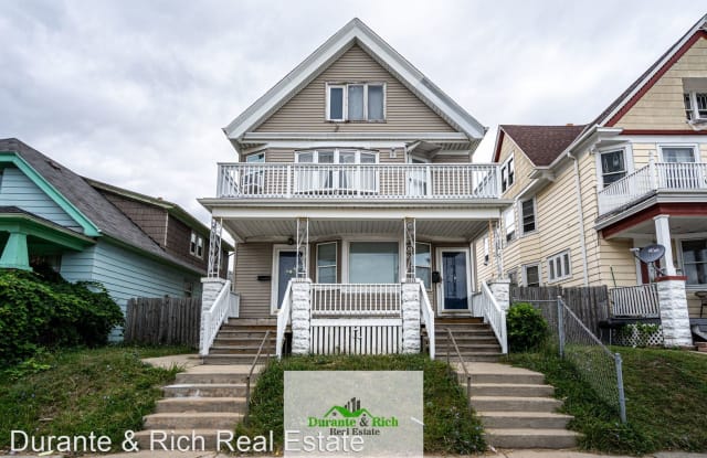 3313 N Holton Ave - 3313 North Holton Street, Milwaukee, WI 53212