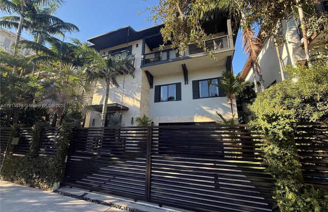 Photo of 3554 W Glencoe St