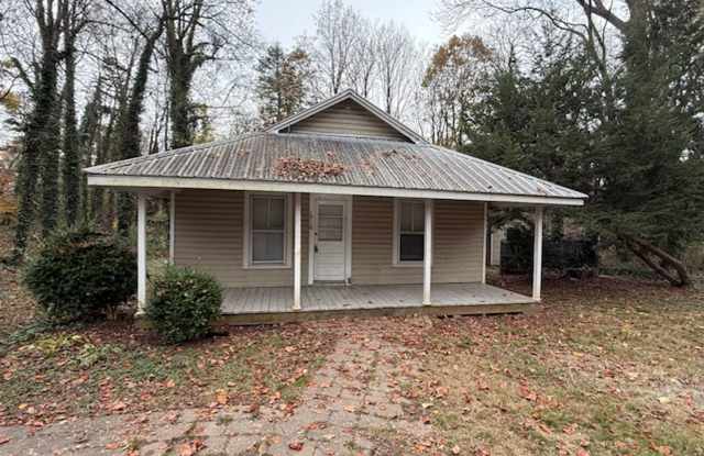 Photo of 2 Bedroom, 1.5-bathroom house