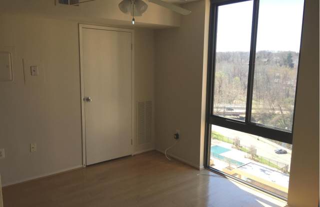 4500 FOUR MILE RUN Drive unit: 918