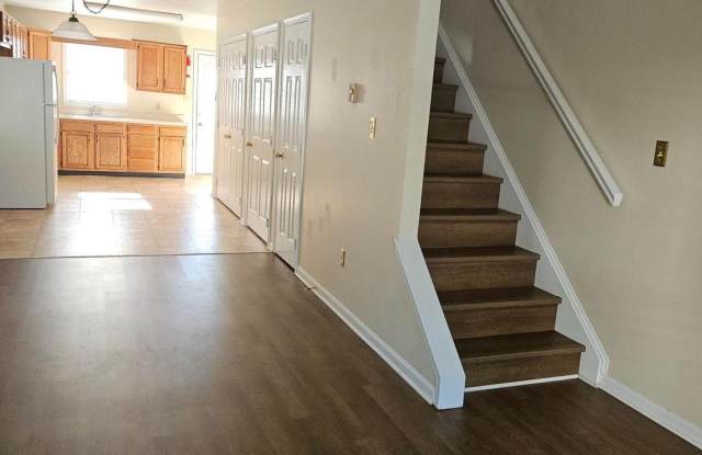 45 MT. VERNON STREET W