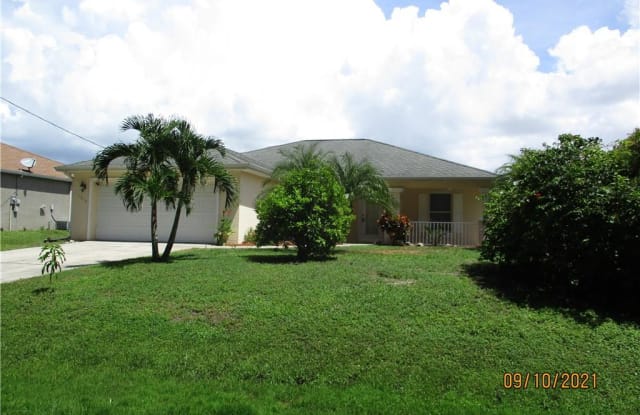 1213 NW 26th PL - 1213 Northwest 26th Street, Cape Coral, FL 33993