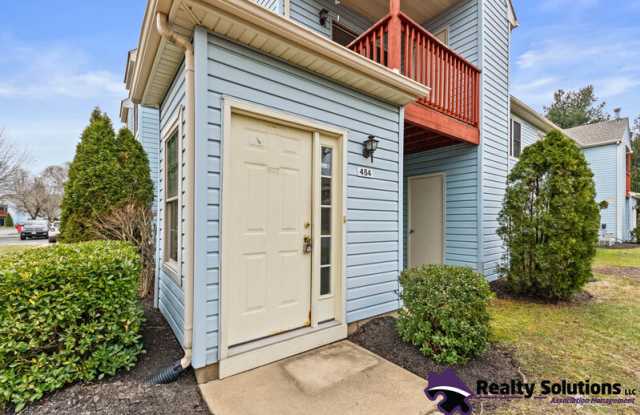 Photo of 454 Atlanta Court