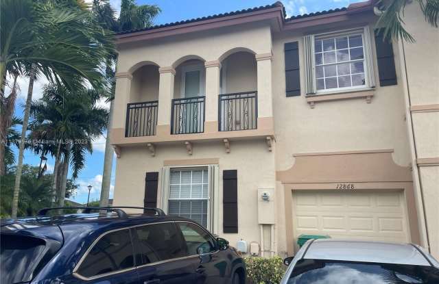 12868 SW 135th Ter