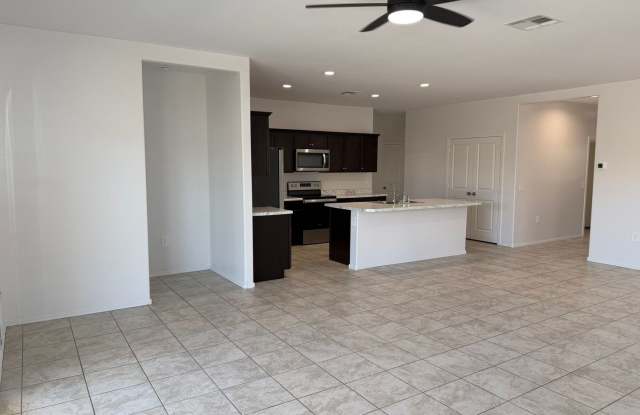 9427 E Alfalfa Dr, Florence, AZ 85132 | FREE June Rent + No Application Fee | 5 Bed, 3 Bath Home for $1,895/Month