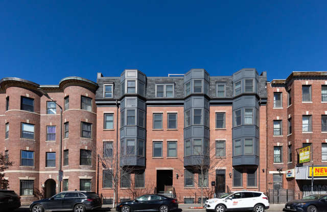 877 Harrison Avenue unit: Apt 7