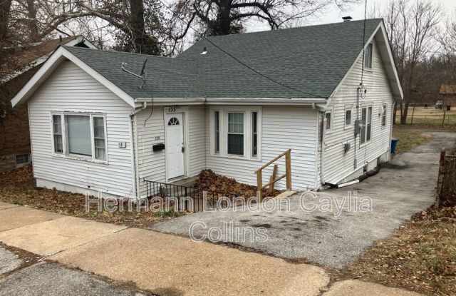 Photo of 135 Hereford Avenue