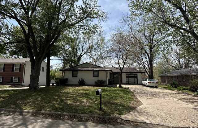 Photo of 2437 Vaughn Drive