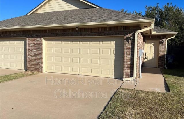 113 Ashley Dr - 113 Ashley Drive, Edmond, OK 73003