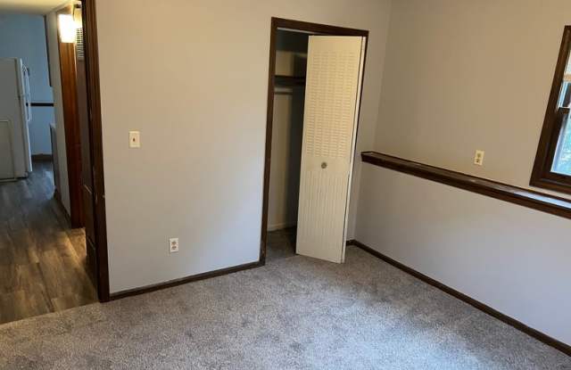 2037 Andrew Street SE