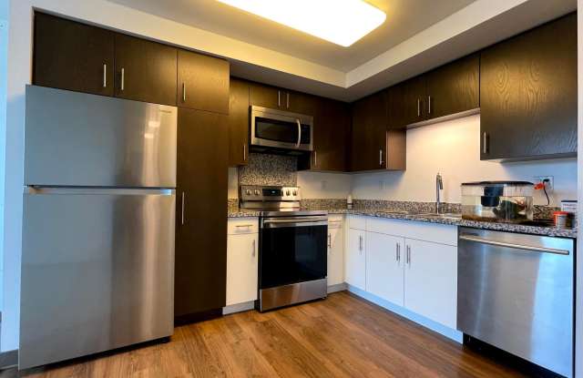 Partially Furnished. Unbeatable location in Kakaako/Ward Village areas - 2 Bed 2 Bath 1 Parking