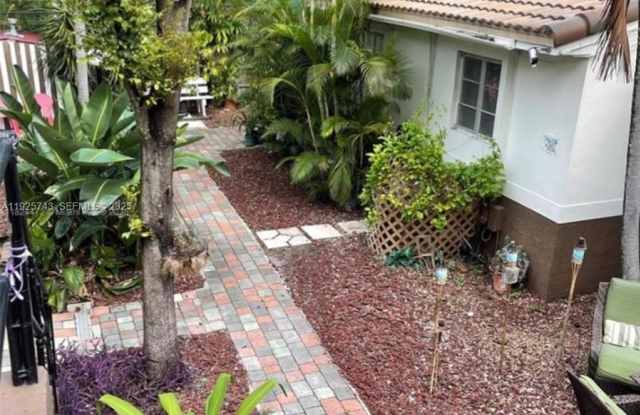 Photo of 1857 Buchanan St