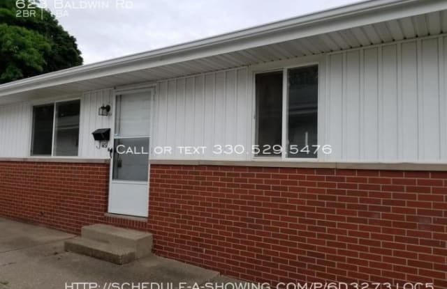 623 Baldwin Rd - 623 Baldwin Road, Akron, OH 44312