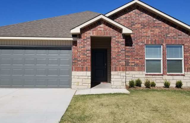 Newer Construction!!! 4 Bed 2 Bath Two Car Garage Home in Bartlesville! "Won't Last Long*