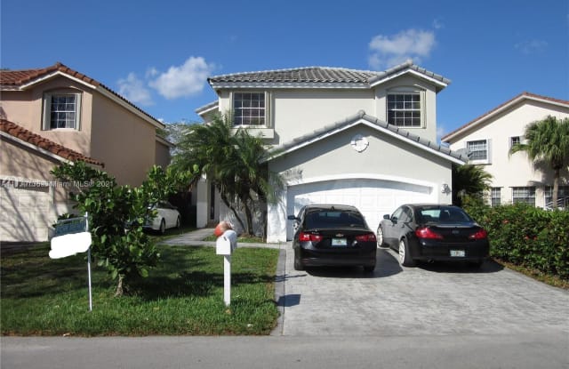 5111 SW 154 Avenue - 5111 SW 154 Ave, Kendall West, FL 33185