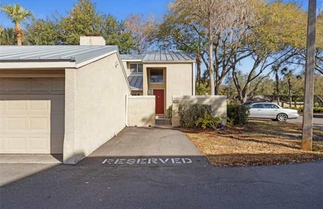 3401 CYPRESS HEAD Court
