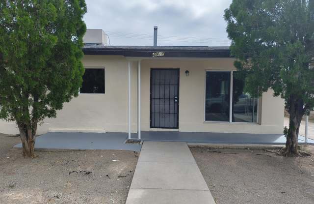 4918 GUADALUPE Drive