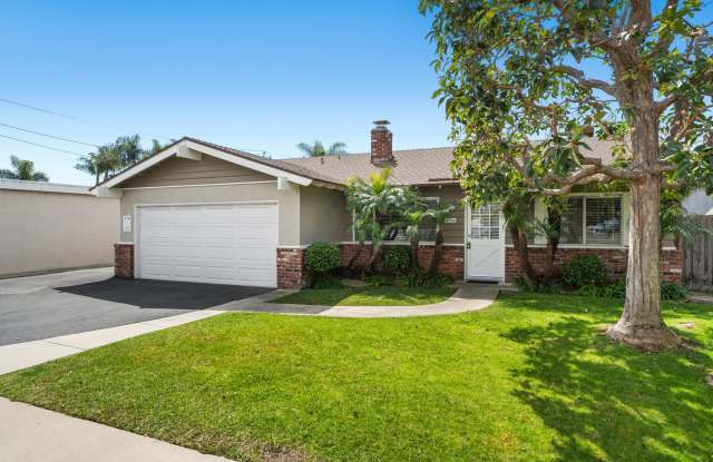 375 Woodland Pl