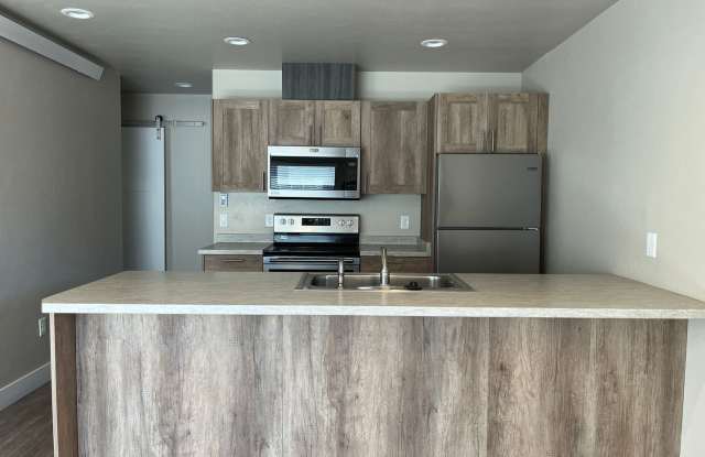 1010 Tailwind Street