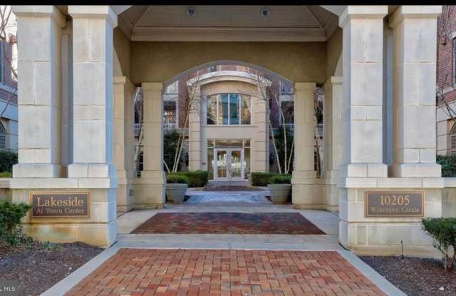 Photo of 10205 WINCOPIN Circle unit: 302