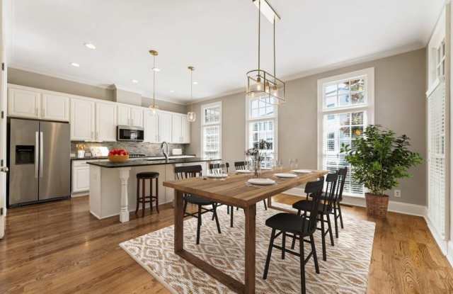 6135 Vickery Creek Road