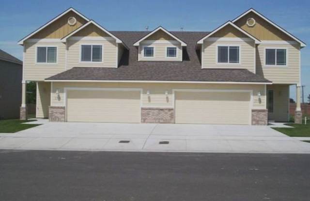 3706 W 19th Ct - 3706 West 19th Court, Kennewick, WA 99338