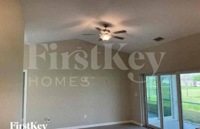 920 Northwest Juanita Place