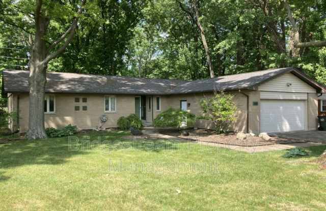 2125 Belloak Drive
