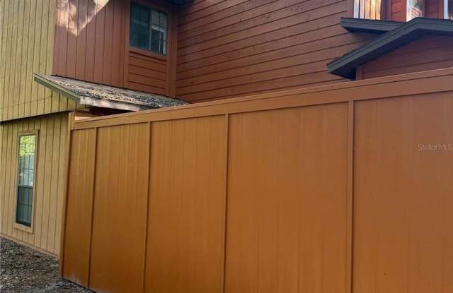 Photo of 911 SW 57TH TERRACE