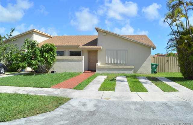 10933 SW 146th Ct - 10933 Southwest 146th Court, The Hammocks, FL 33186