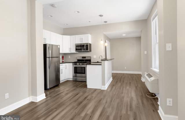 3127 CEDAR Street
