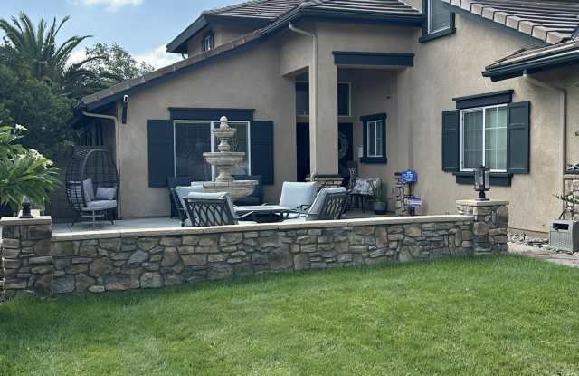 16275 Summerset Street