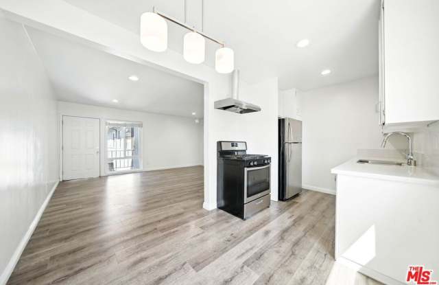 510 Pacific Ave unit: 7