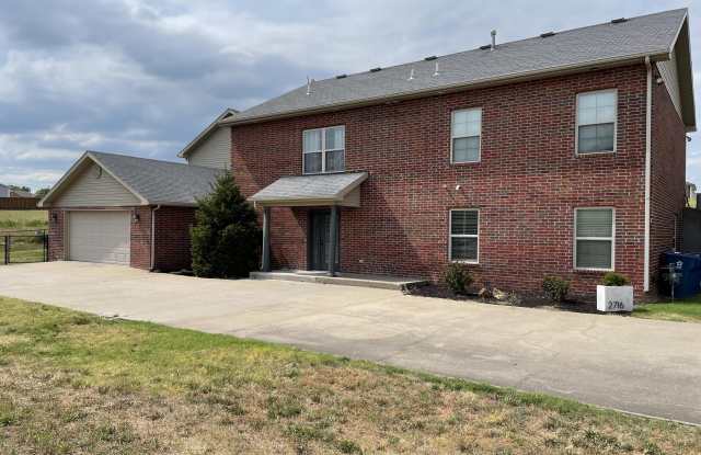 Photo of 2716 S Adele Avenue