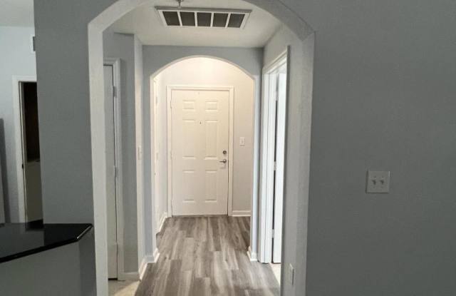 8539 GATE Parkway W unit: 1418