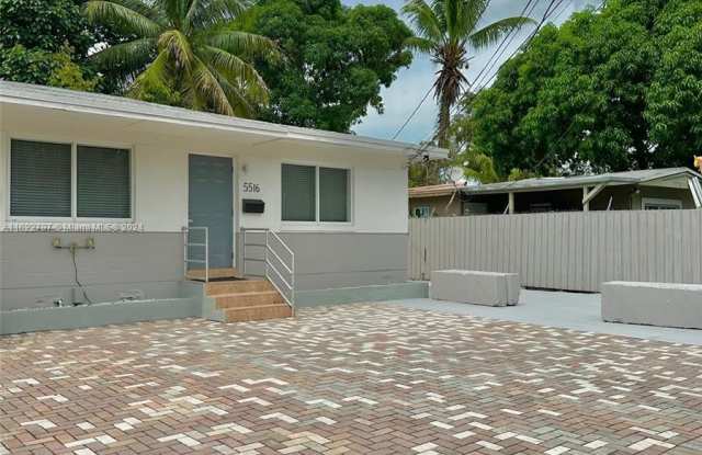 5510 NW Miami Pl