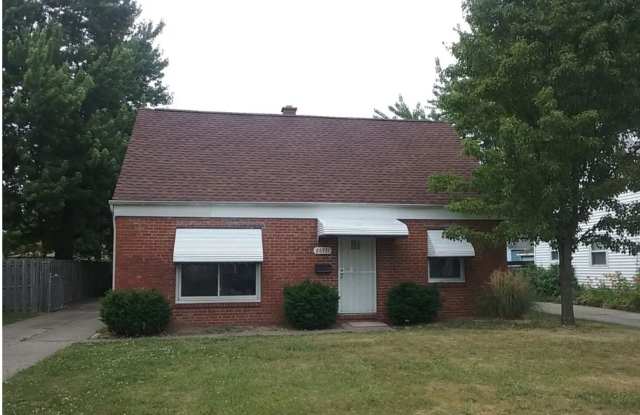 Photo of Charming 4 beds 1 bath in Euclid!