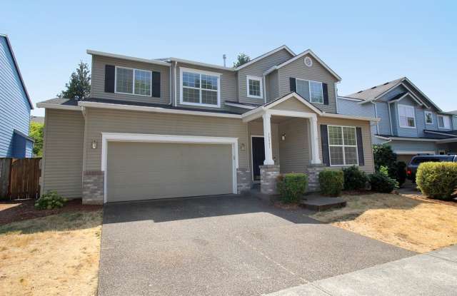 Custom-Built 5 Bedroom/3 Bath Home In A Great Sunnyside Neighborhood