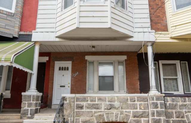 Photo of Newly remodeled 3 bedroom Grays Ferry Area