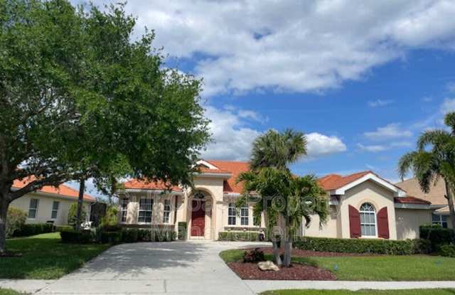 341 Montelluna Drive - 341 Montelluna Drive, Venice, FL 34275