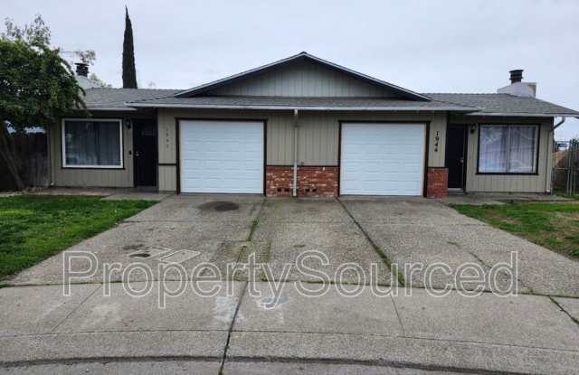 1944 Hickock Ct