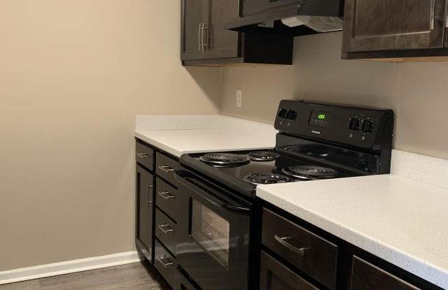 413 S Walnut St. Unit D12