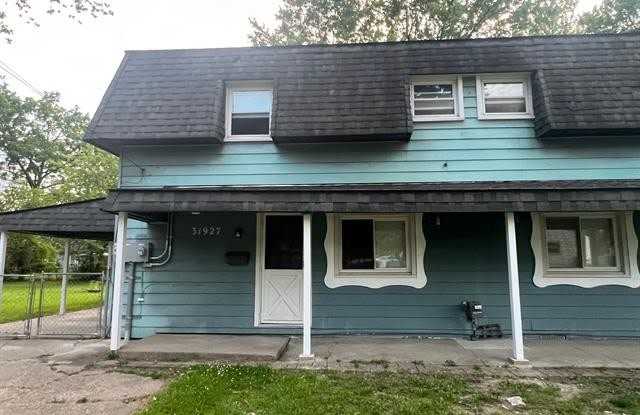 31929 CALHOUN