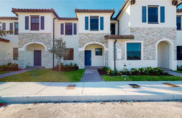 11815 SW 246 TER