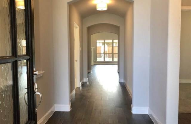 2008 Artesia Boulevard