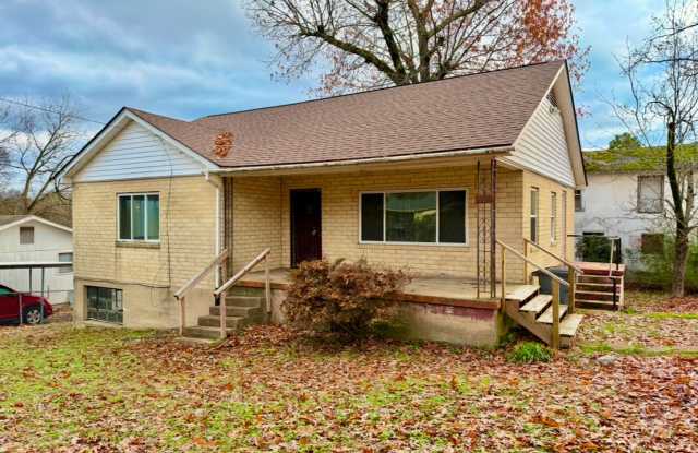 111 Bess St.