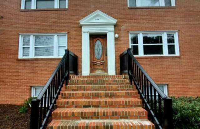 5470 Remuda Dr